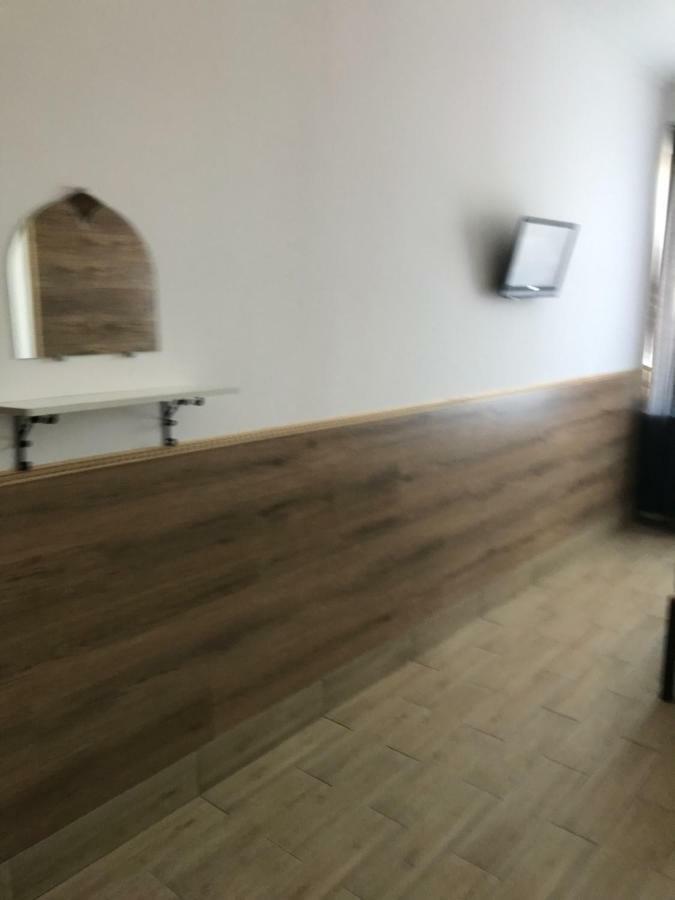אודסה Apartments On Panteleimonovskaya מראה חיצוני תמונה